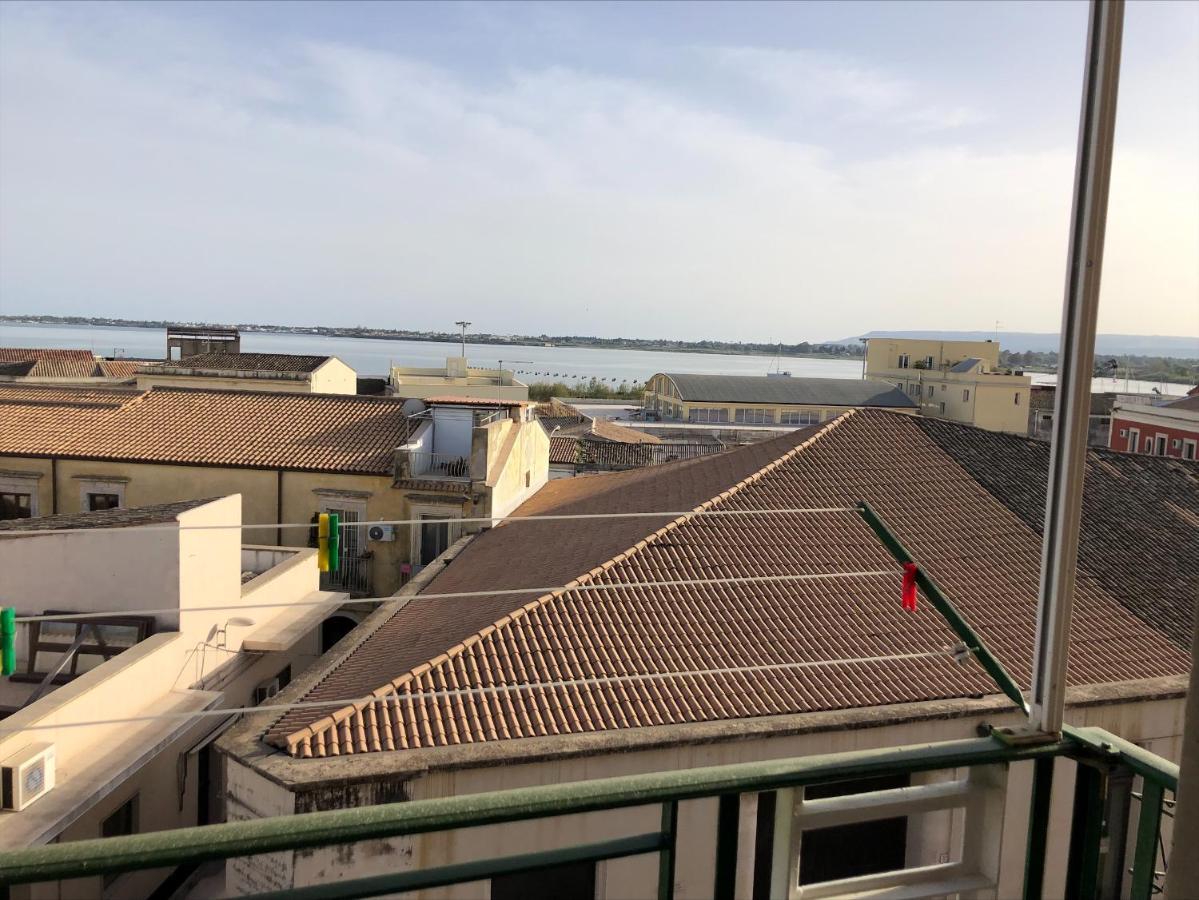 シラクーサMarconi Sunsetアパートメント エクステリア 写真
